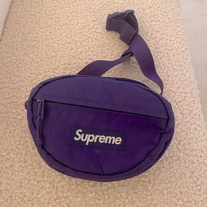 AUTHENTIC Supreme Waist Belt Bag / Fanny Pack